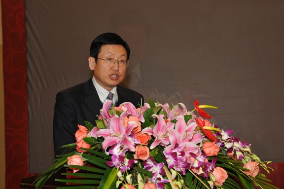 大连市委常委、副市长戴玉林致辞